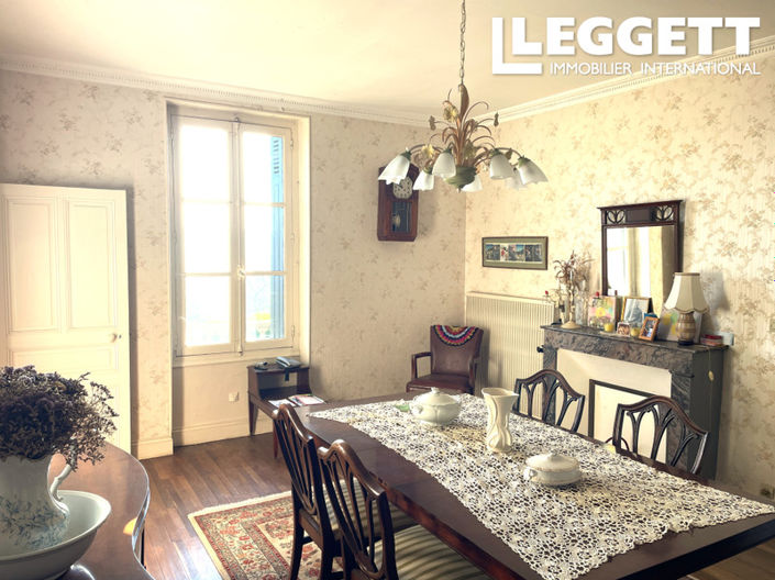 Image No.6-3 Bed House for sale