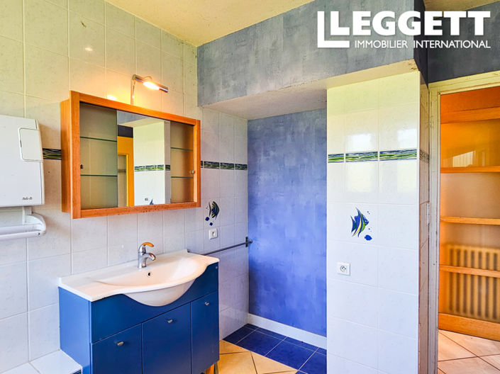 Image No.7-3 Bed House for sale