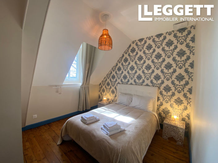 Image No.9-9 Bed House for sale