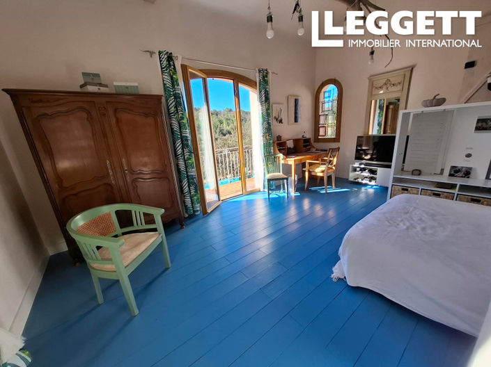 Image No.6-3 Bed House for sale