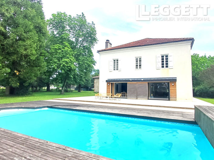 Image No.1-5 Bed House for sale