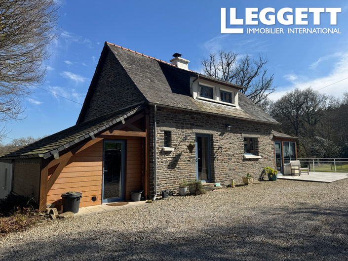 Image No.1-4 Bed House for sale