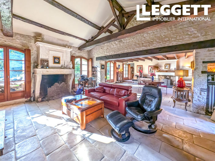 Image No.3-Maison de 4 chambres à vendre à Charente