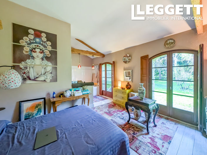 Image No.5-Maison de 4 chambres à vendre à Charente