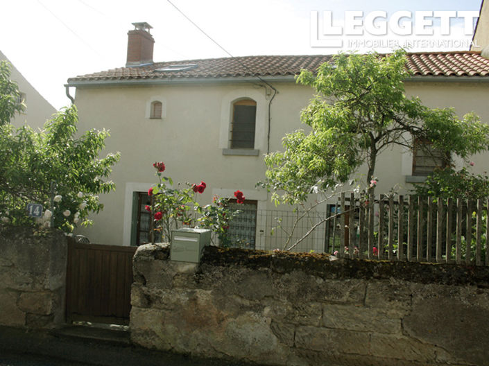 Image No.1-3 Bed House for sale