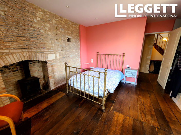 Image No.7-3 Bed House for sale