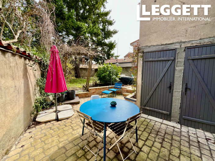 Image No.1-4 Bed House for sale