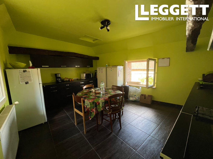 Image No.10-7 Bed House for sale