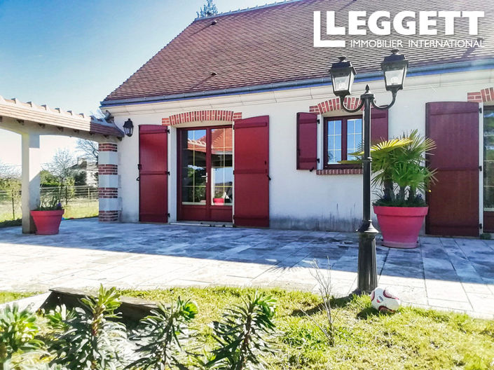 Image No.1-3 Bed House for sale
