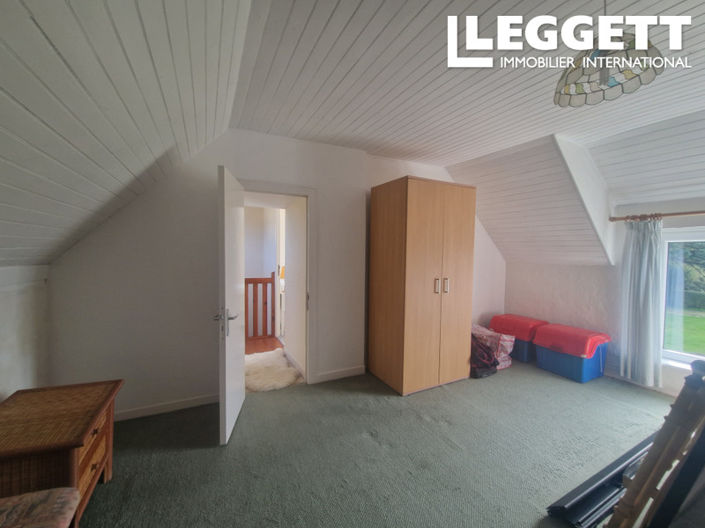 Image No.9-3 Bed House for sale