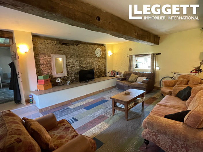 Image No.7-6 Bed House for sale