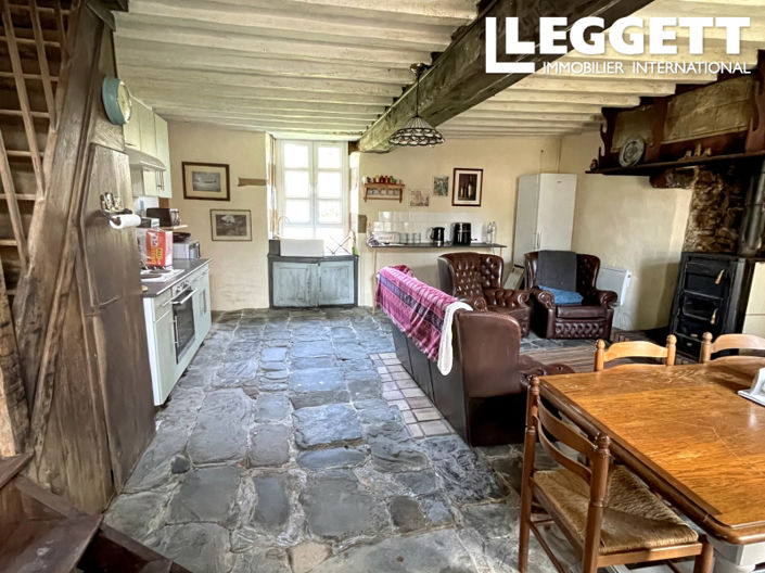 Image No.9-6 Bed House for sale