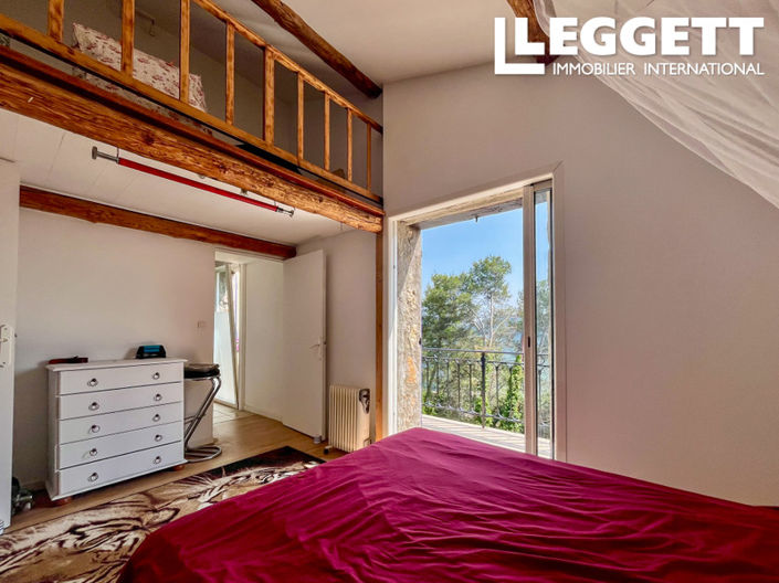 Image No.9-3 Bed House for sale