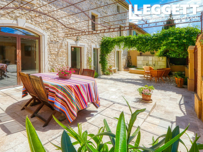 Image No.10-5 Bed House for sale