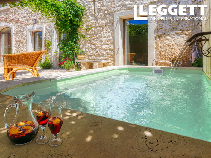 Image No.2-5 Bed House for sale