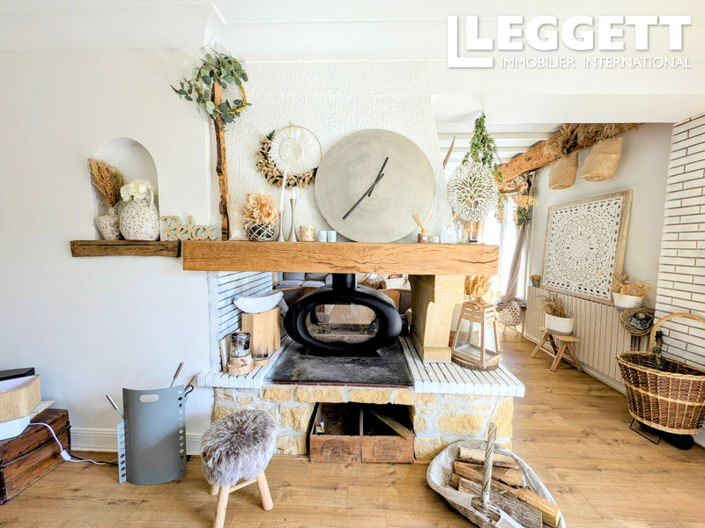 Image No.9-4 Bed House for sale