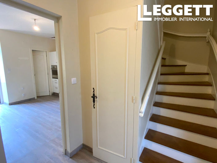 Image No.4-2 Bed House for sale