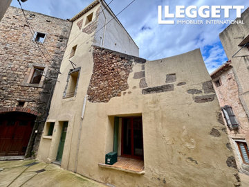 1 - Quarante, Maison
