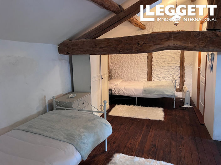 Image No.6-3 Bed House for sale