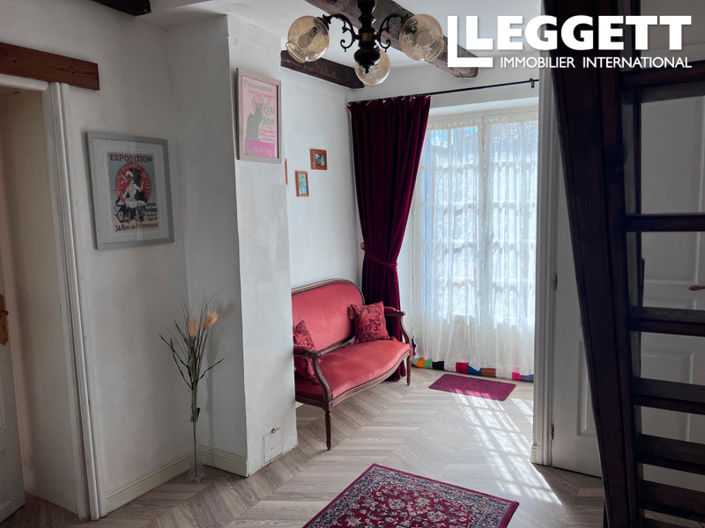 Image No.7-3 Bed House for sale