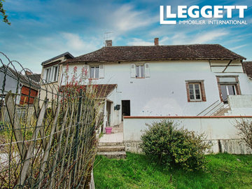 1 - Gien, House