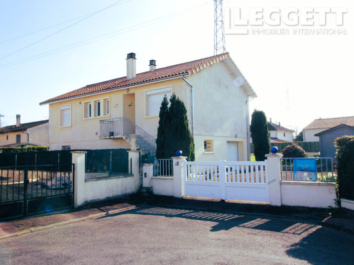 Image No.1-3 Bed House for sale
