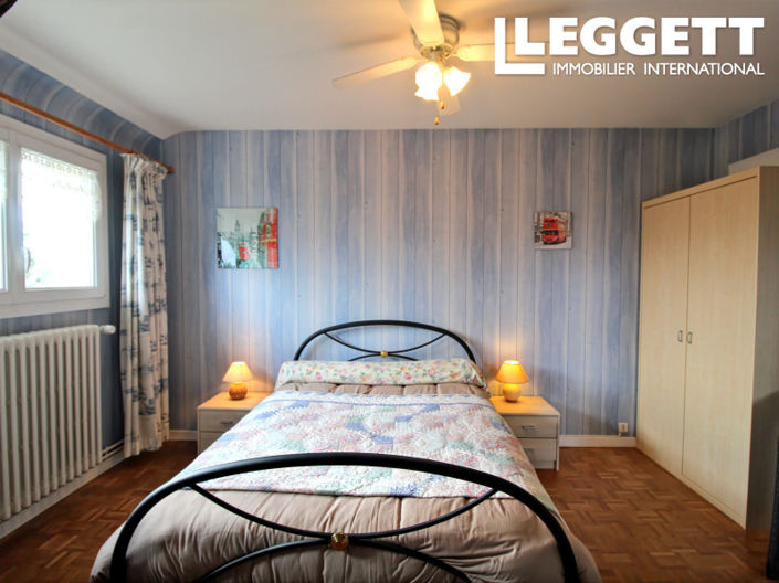 Image No.5-4 Bed House for sale