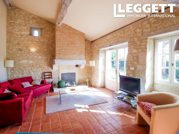 Image No.1-4 Bed House for sale