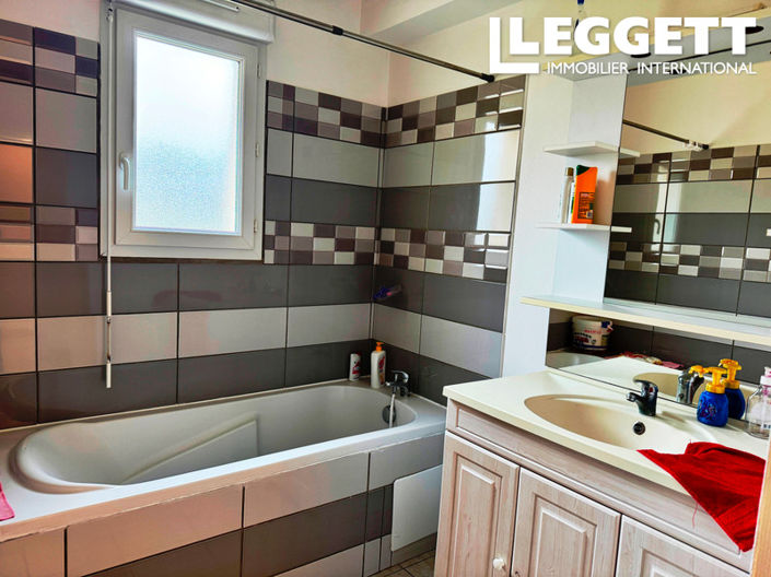 Image No.9-Maison de 4 chambres à vendre à Saint-Calais-du-Désert