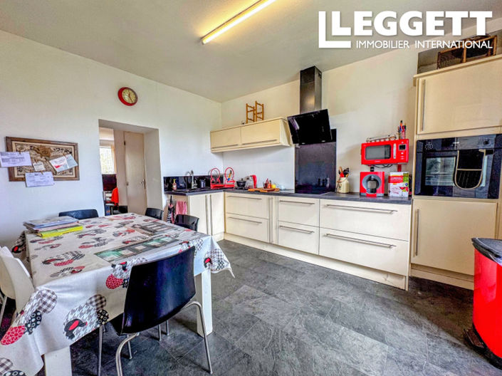 Image No.3-3 Bed House for sale