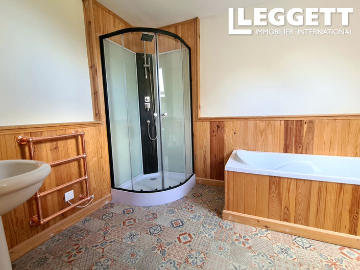 Image No.7-2 Bed House for sale