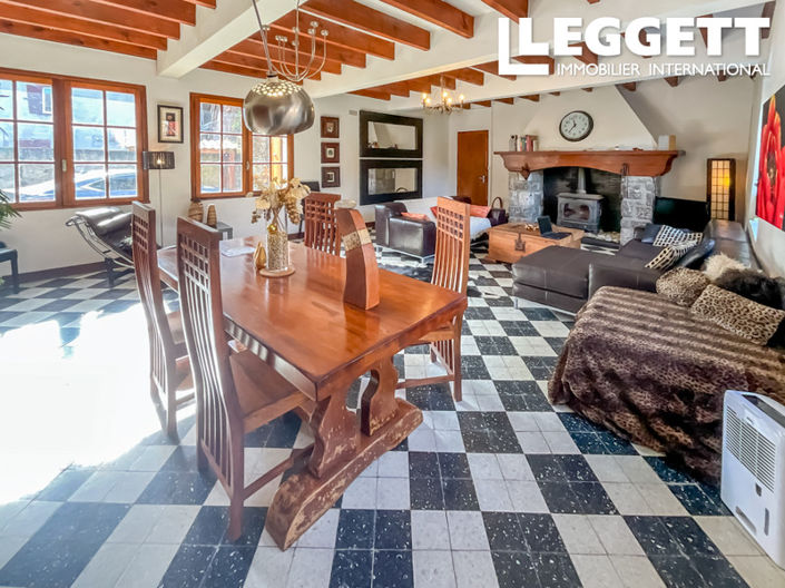 Image No.5-4 Bed House for sale