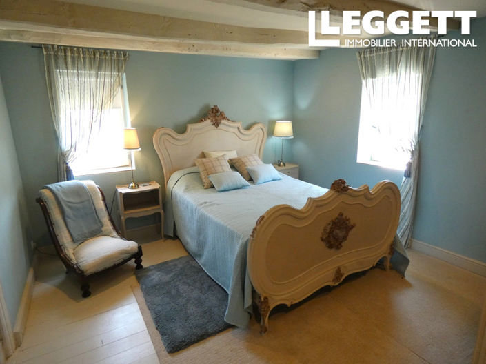 Image No.7-4 Bed House for sale