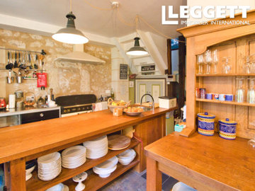 ahr0chm6ly9jzg4uagvzdglhlmltbw8vaw1hz2uvvevom