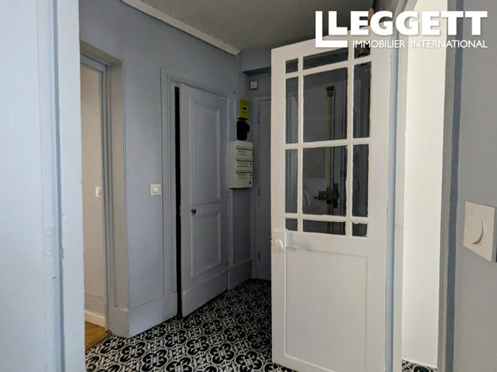 Image No.10-2 Bed Apartment for sale