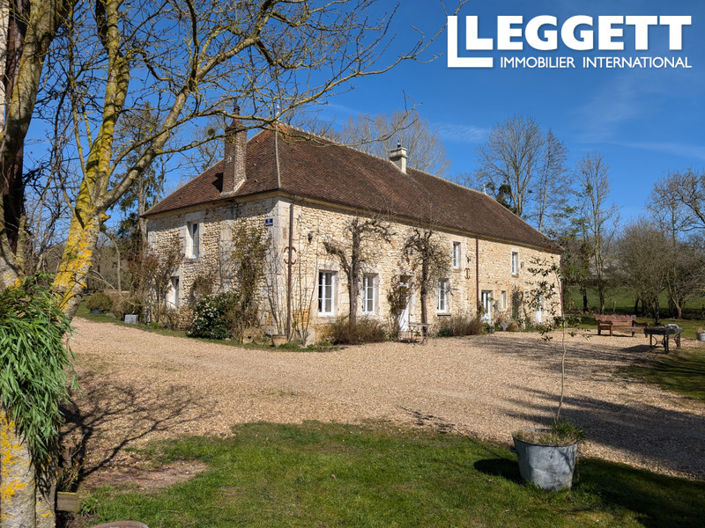Image No.1-4 Bed House for sale