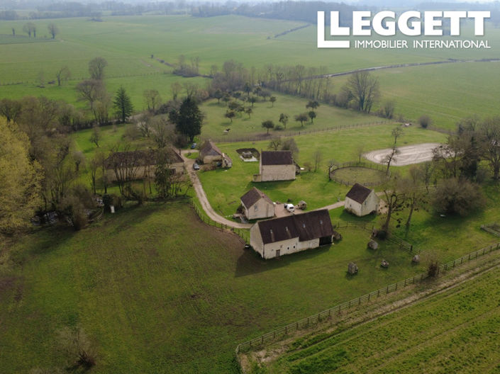 Image No.2-4 Bed House for sale