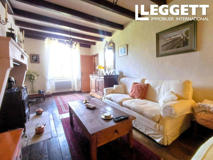 Image No.6-2 Bed House for sale