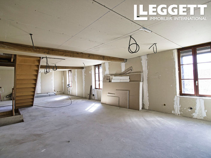 Image No.6-House for sale