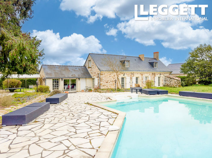 Image No.1-6 Bed House for sale