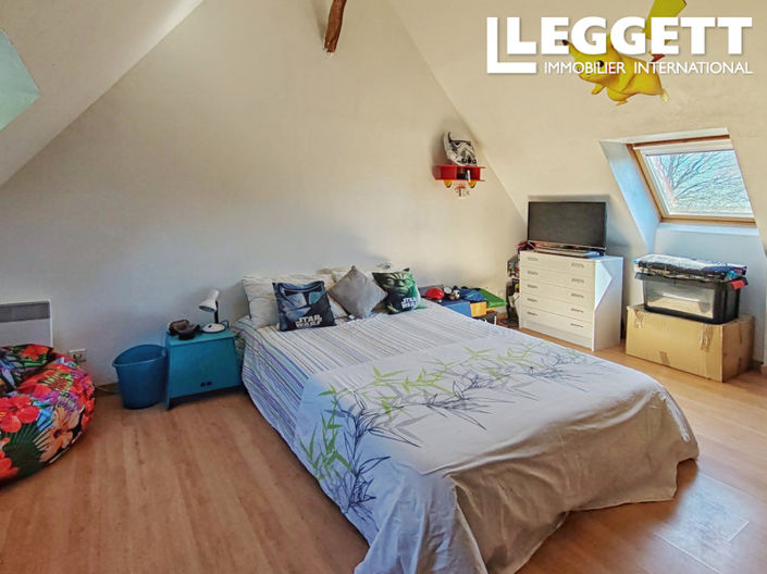 Image No.4-4 Bed House for sale