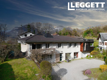 1 - Chambéry, House