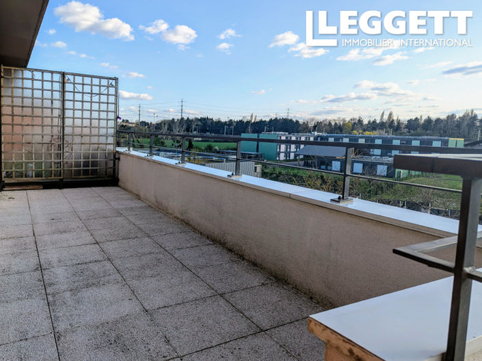 Image No.9-2 Bed Apartment for sale