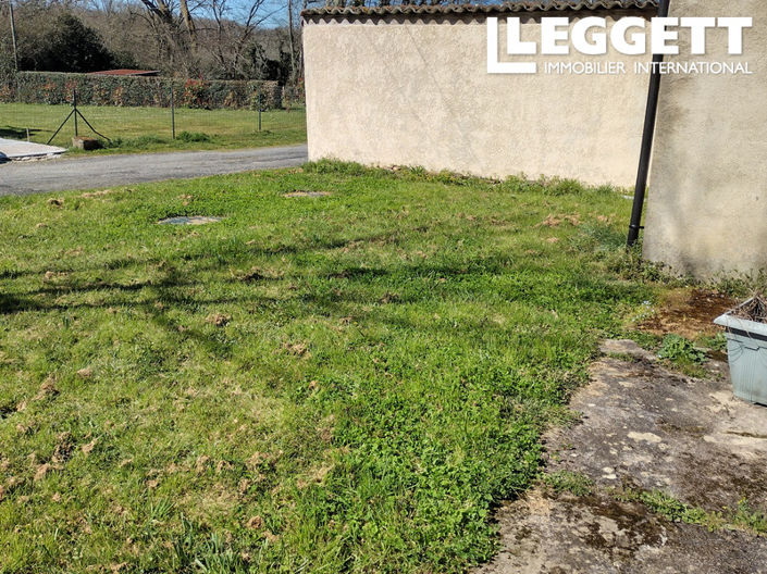 Image No.10-House for sale