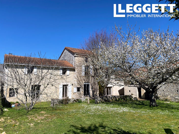 Image No.1-4 Bed House for sale