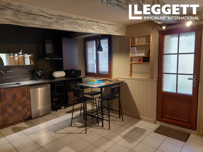 Image No.6-2 Bed House for sale