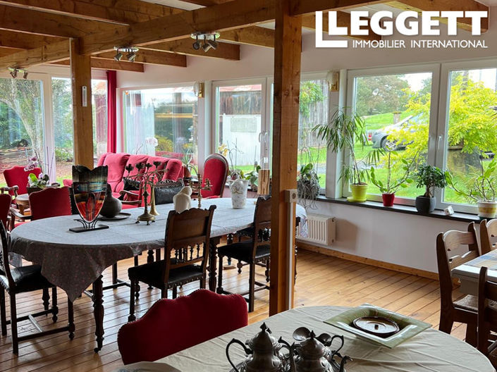 Image No.10-6 Bed House for sale