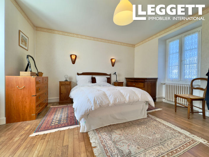 Image No.7-3 Bed House for sale