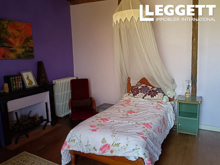 Image No.10-Maison de 5 chambres à vendre à Pleuville