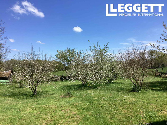 Image No.2-Maison de 5 chambres à vendre à Pleuville